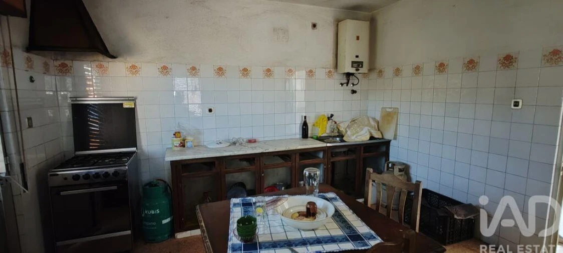 Moradia T3 para Venda em Aguda Foto 14