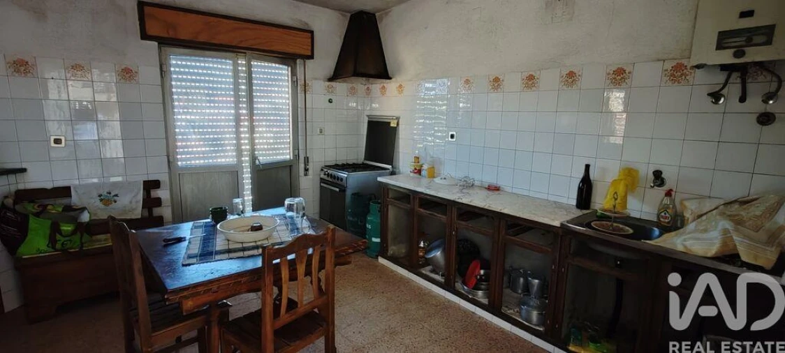 Moradia T3 para Venda em Aguda Foto 11
