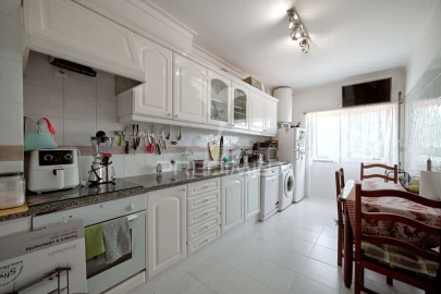 Apartamento T3 para Venda em Cartaxo e Vale da Pinta