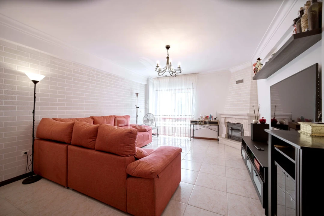 Apartamento T3 para Venda em Cartaxo e Vale da Pinta Foto 1