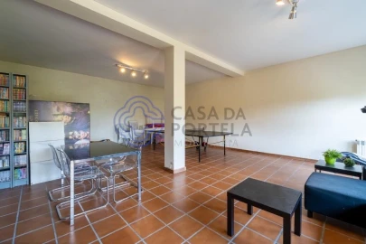 Moradia T5 para Venda em Lagares e Figueira