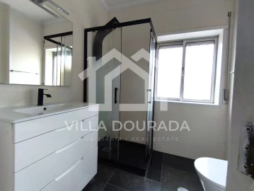 Apartamento T3 para Venda em Fânzeres e São Pedro da Cova