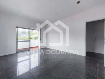 Apartamento T3 para Venda em Fânzeres e São Pedro da Cova