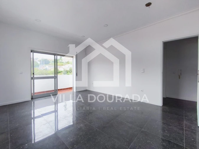 Apartamento T3 para Venda em Fânzeres e São Pedro da Cova Foto 6