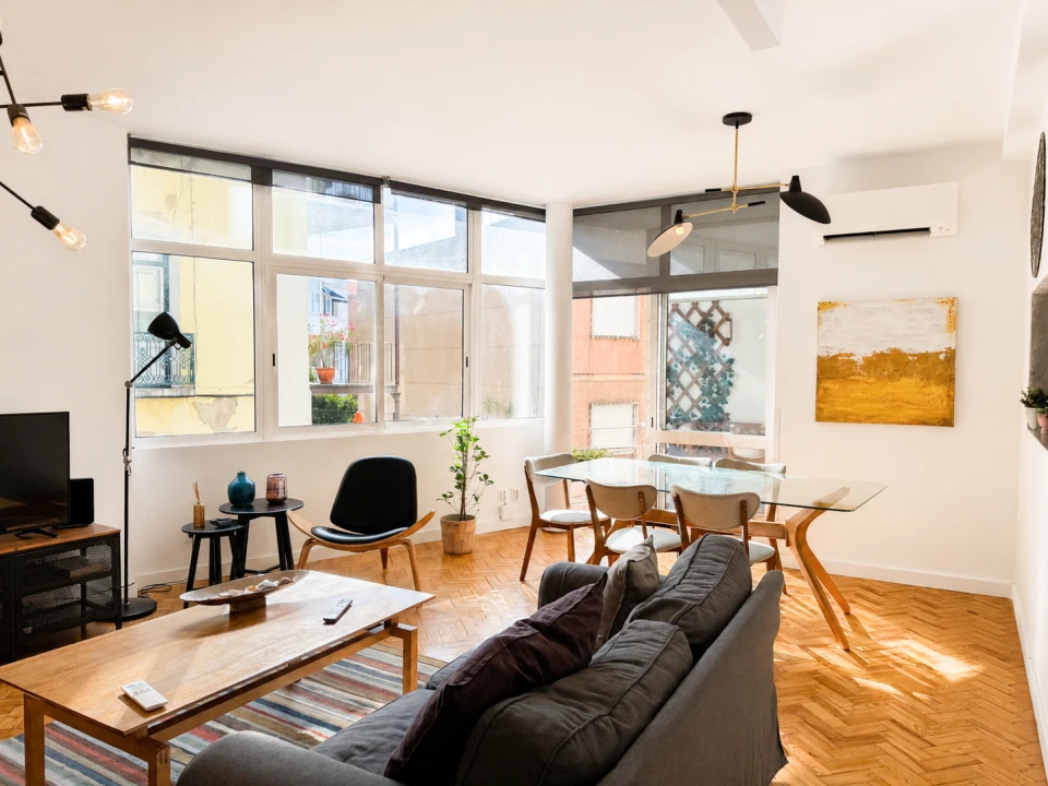 Apartamento T2 para Venda em Misericórdia Foto 2