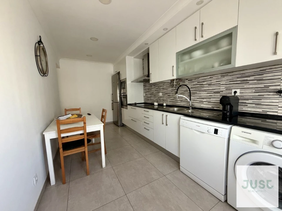 Apartamento T3 para Venda em Seixal, Arrentela e Aldeia de Paio Pires Foto 5