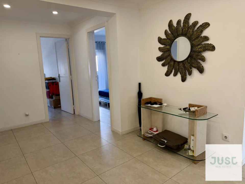Apartamento T3 para Venda em Seixal, Arrentela e Aldeia de Paio Pires Foto 9