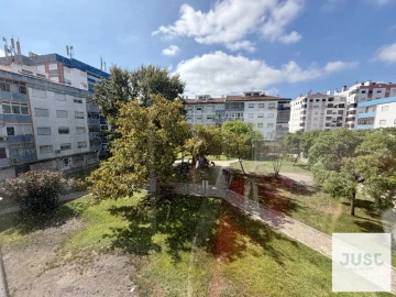 Apartamento T3 para Venda em Seixal, Arrentela e Aldeia de Paio Pires