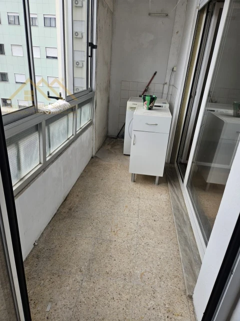 Apartamento T1 para Venda em Águas Livres
