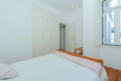 Apartamento T3 para Venda em Santa Maria e São Miguel, São Martinho, São Pedro Penaferrim