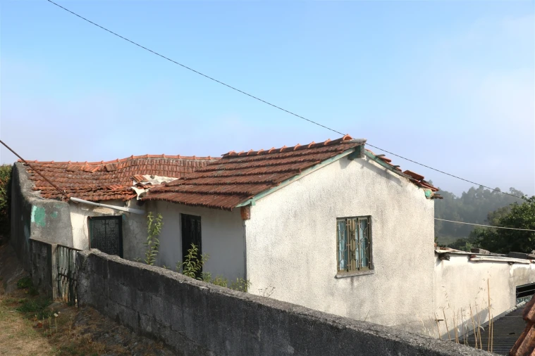 Moradia T3 para Venda em Lustosa e Barrosas (Santo Estêvão) Foto 3