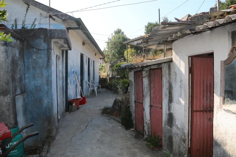 Moradia T3 para Venda em Lustosa e Barrosas (Santo Estêvão) Foto 9