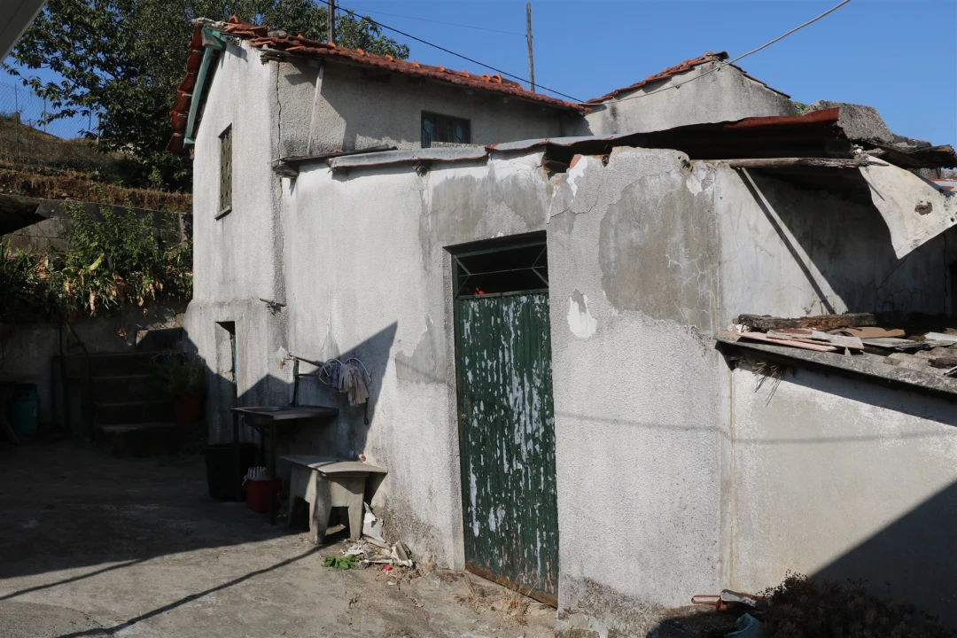 Moradia T3 para Venda em Lustosa e Barrosas (Santo Estêvão) Foto 8