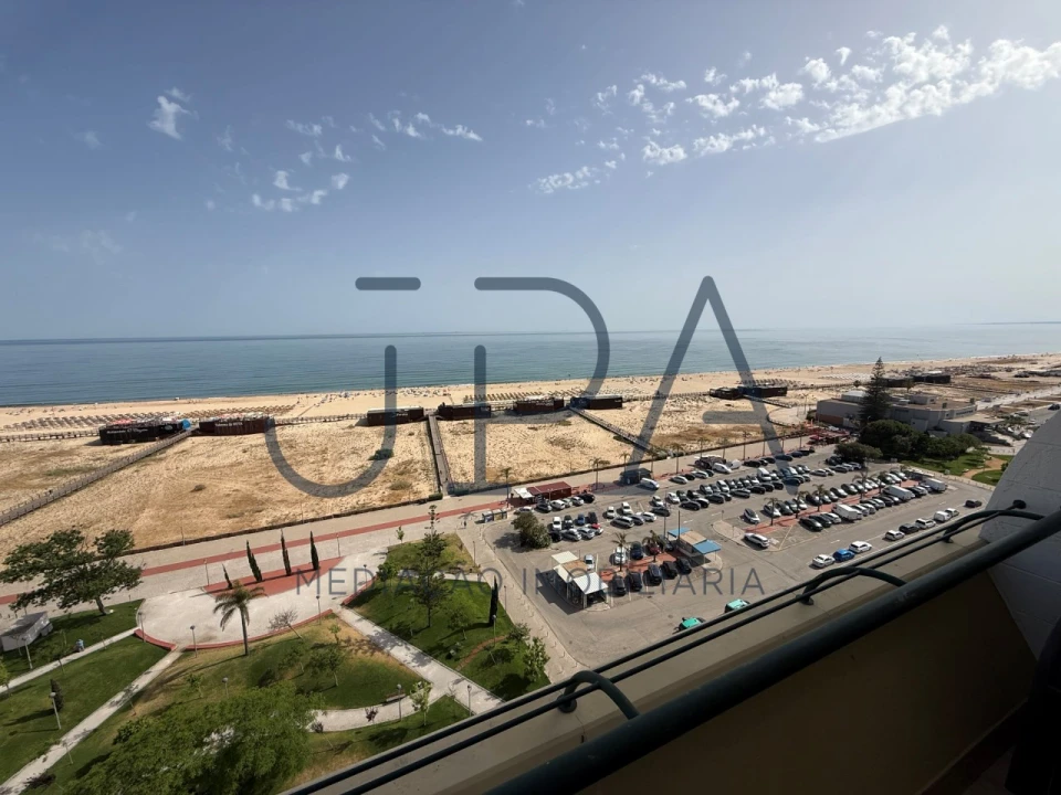 Apartamento T2 para Arrendamento férias em Monte Gordo Foto 3