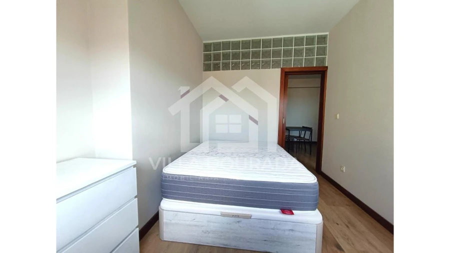 Apartamento T1 para Arrendamento em Mafamude e Vilar do Paraíso Foto 8