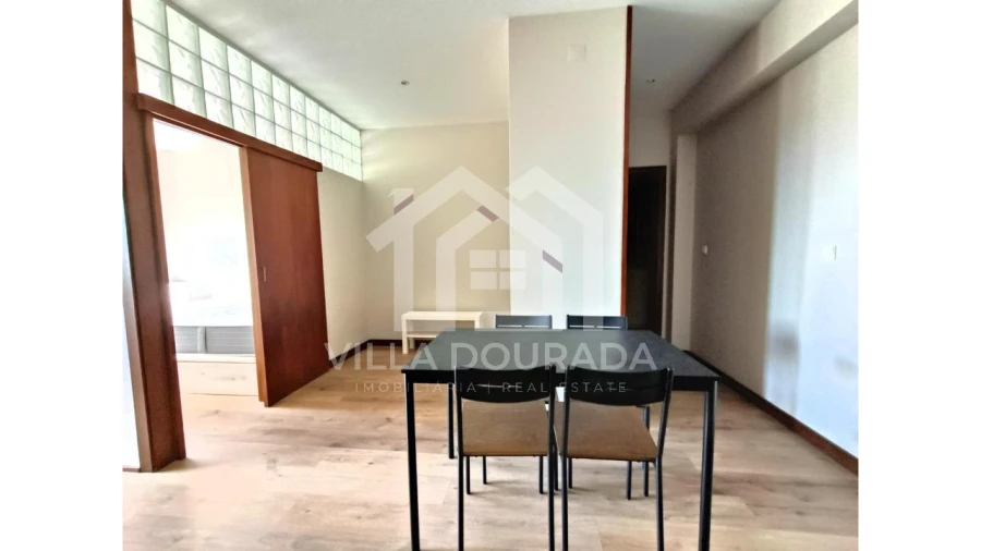 Apartamento T1 para Arrendamento em Mafamude e Vilar do Paraíso Foto 3