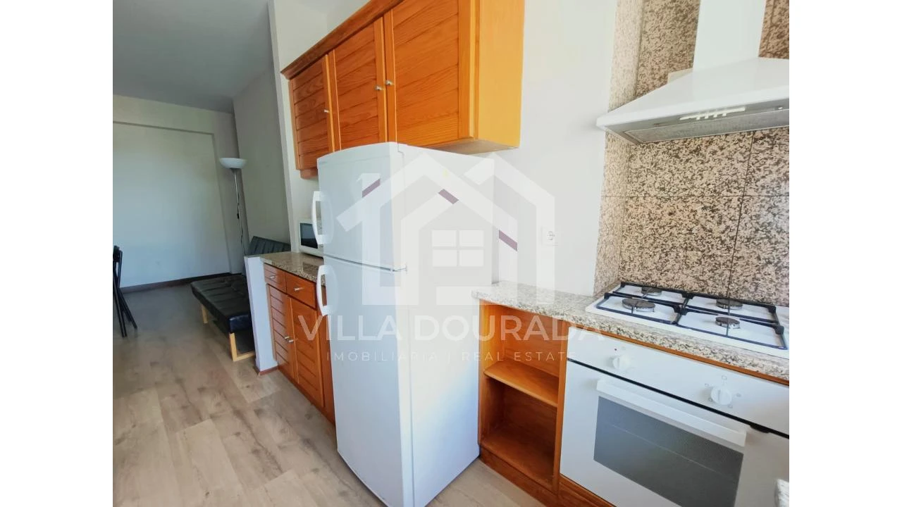 Apartamento T1 para Arrendamento em Mafamude e Vilar do Paraíso Foto 7