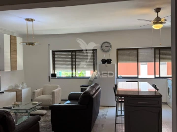 Apartamento T3 para Venda em Gaio-Rosário e Sarilhos Pequenos