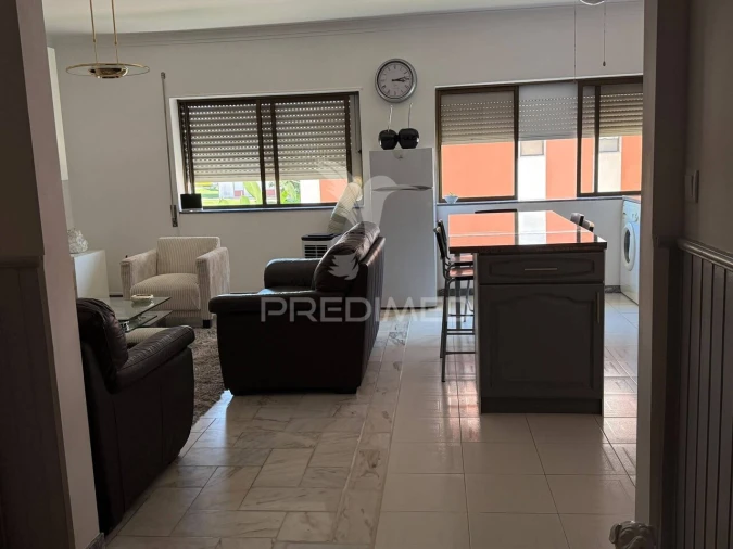 Apartamento T3 para Venda em Gaio-Rosário e Sarilhos Pequenos Foto 8