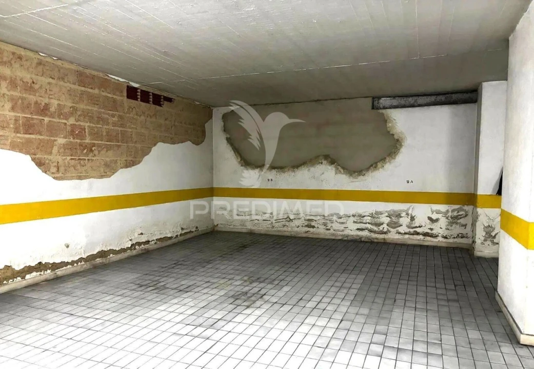Apartamento T2 para Venda em Algueirão-Mem Martins Foto 25