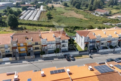 Moradia T3 para Venda em Amares e Figueiredo