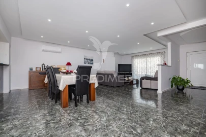 Moradia T3 para Venda em Amares e Figueiredo