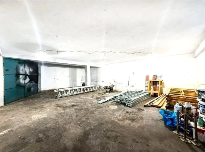 Garagem para Venda em Ermesinde Foto 2