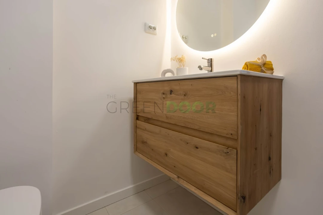 Apartamento T3 para Venda em Seixal, Arrentela e Aldeia de Paio Pires Foto 25