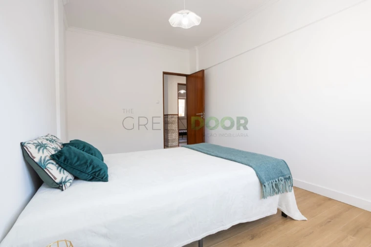Apartamento T3 para Venda em Seixal, Arrentela e Aldeia de Paio Pires Foto 7