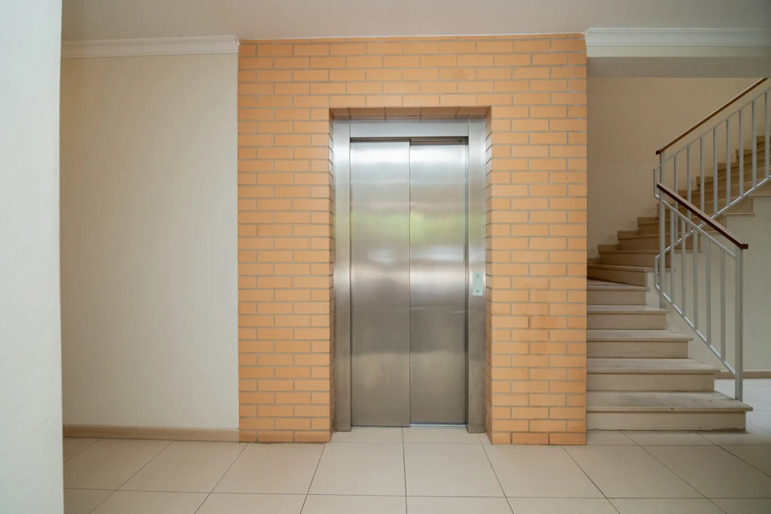 Apartamento T1 para Venda em Portimão Foto 5