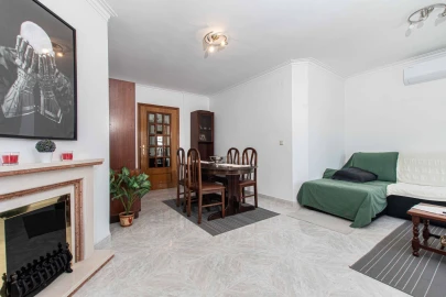 Apartamento T2 para Venda em Alenquer (Santo Estêvão e Triana)