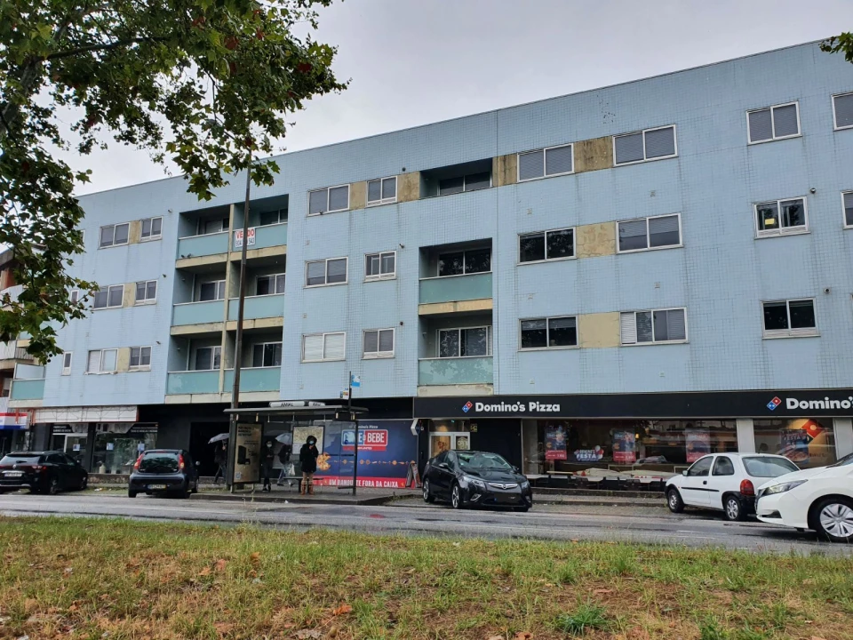 Apartamento T1 para Arrendamento em Paranhos Foto 1