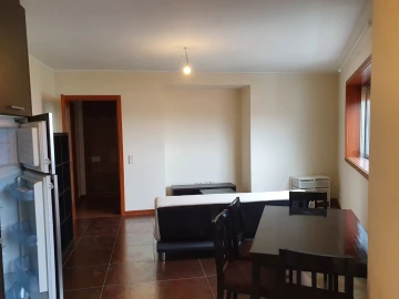 Apartamento T1 para Arrendamento em Paranhos