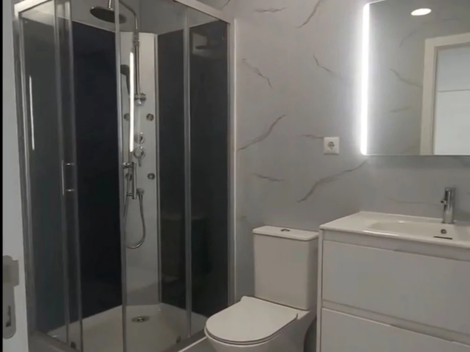 Apartamento T2 para Venda em Oeiras e São Julião da Barra, Paço de Arcos e Caxias Foto 7