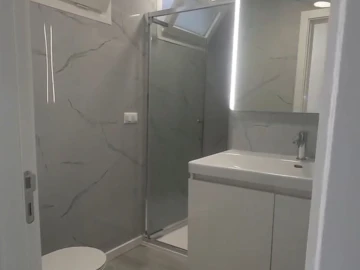 Apartamento T2 para Venda em Oeiras e São Julião da Barra, Paço de Arcos e Caxias