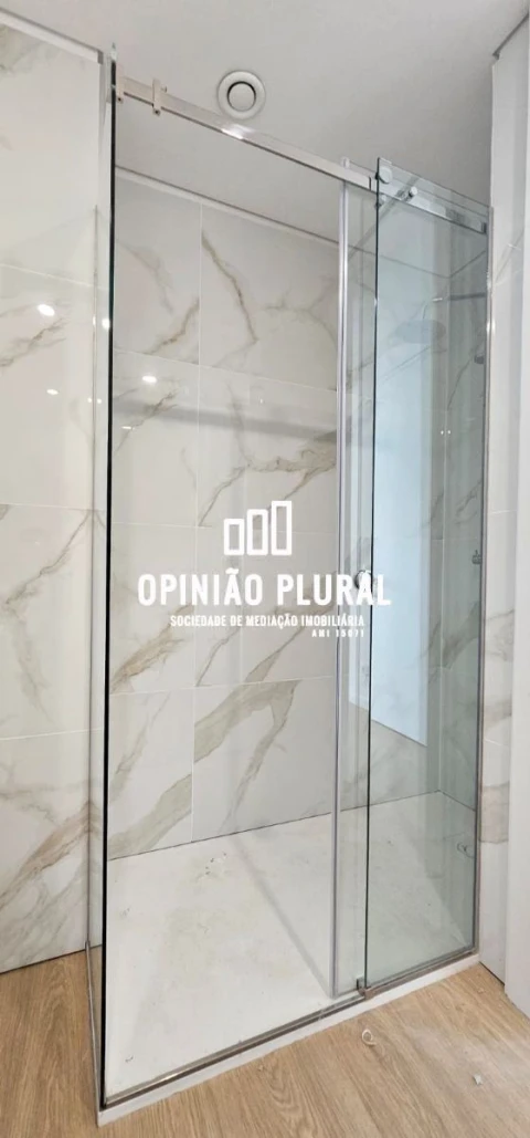 Apartamento T4 para Venda em Gulpilhares e Valadares
