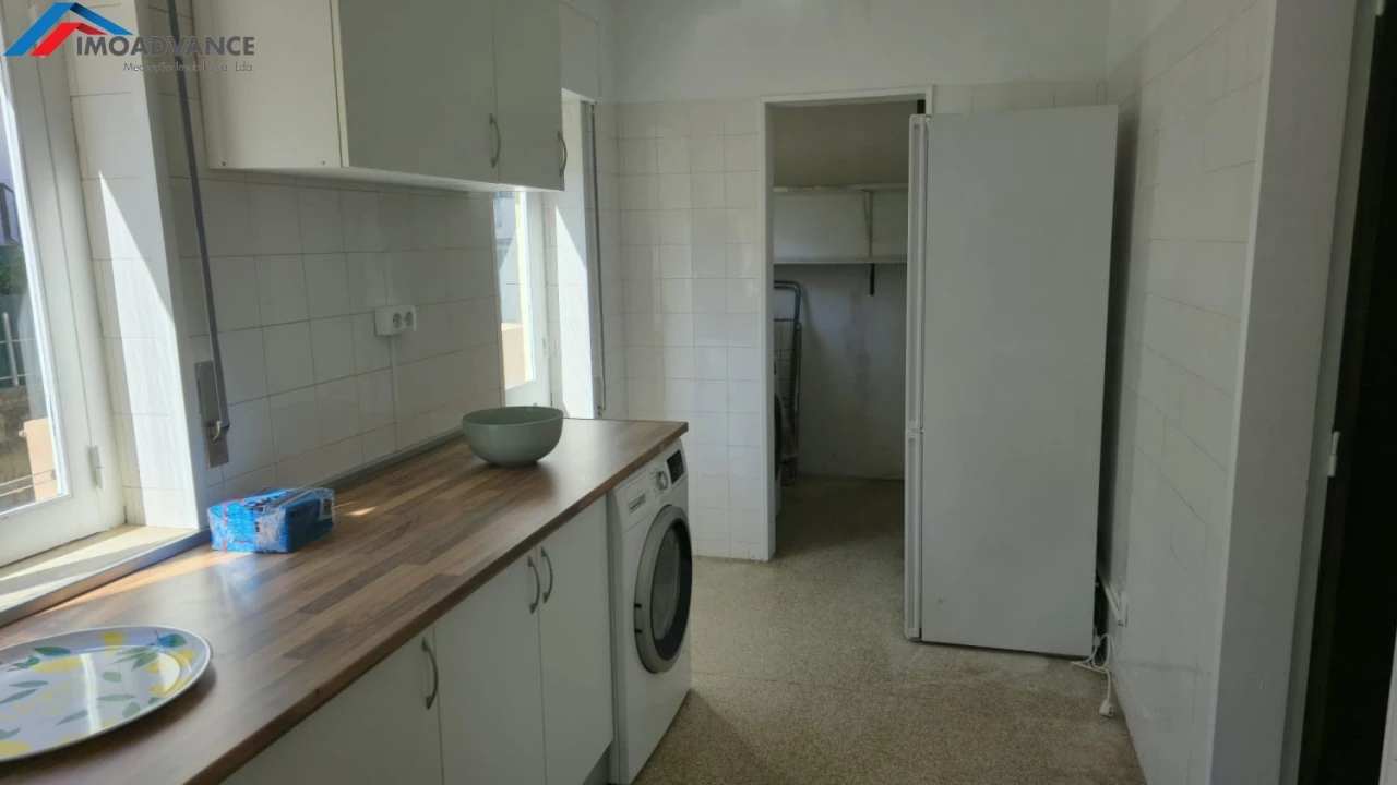 Apartamento T3 para Arrendamento em Tavarede Foto 11