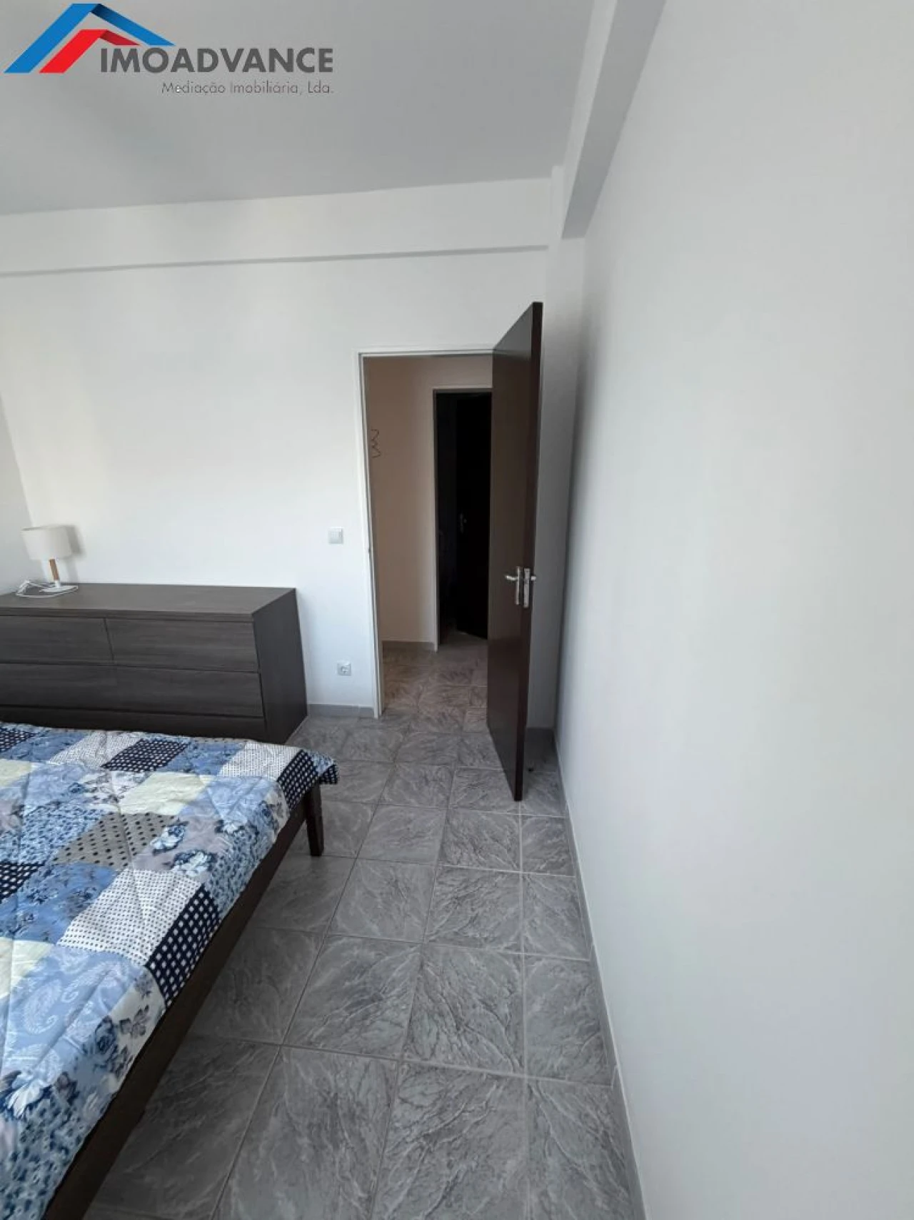 Apartamento T3 para Arrendamento em Tavarede Foto 25