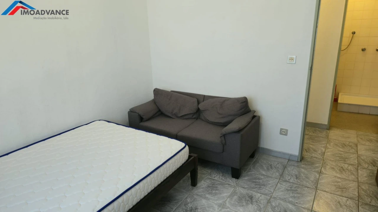 Apartamento T3 para Venda em Tavarede Foto 20