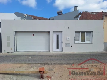 Moradia para Venda em Bombarral e Vale Covo