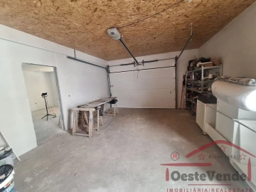Moradia para Venda em Bombarral e Vale Covo