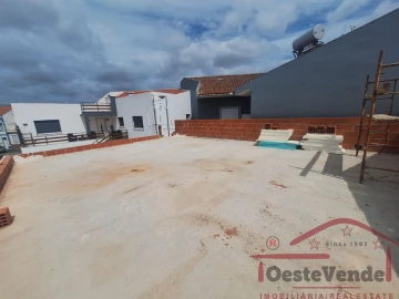 Moradia para Venda em Bombarral e Vale Covo