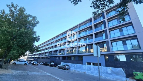 Apartamento T2 para Venda em Pedrouços
