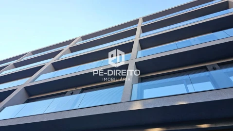 Apartamento T2 para Venda em Pedrouços