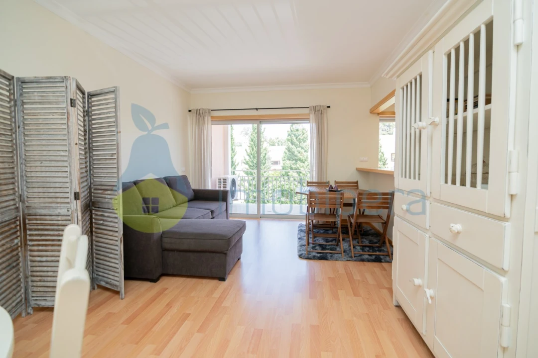 Apartamento T1 para Venda em Portimão Foto 7
