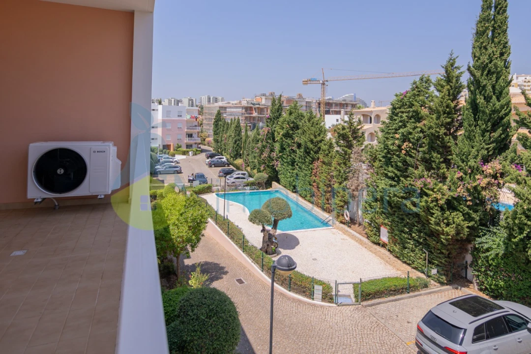 Apartamento T1 para Venda em Portimão Foto 23