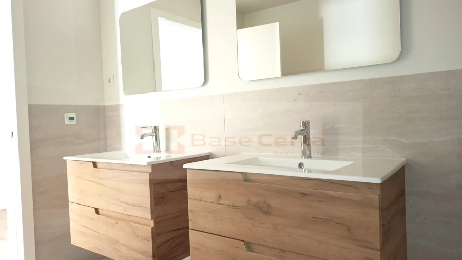 Apartamento T3 para Venda em Santa Clara Foto 10