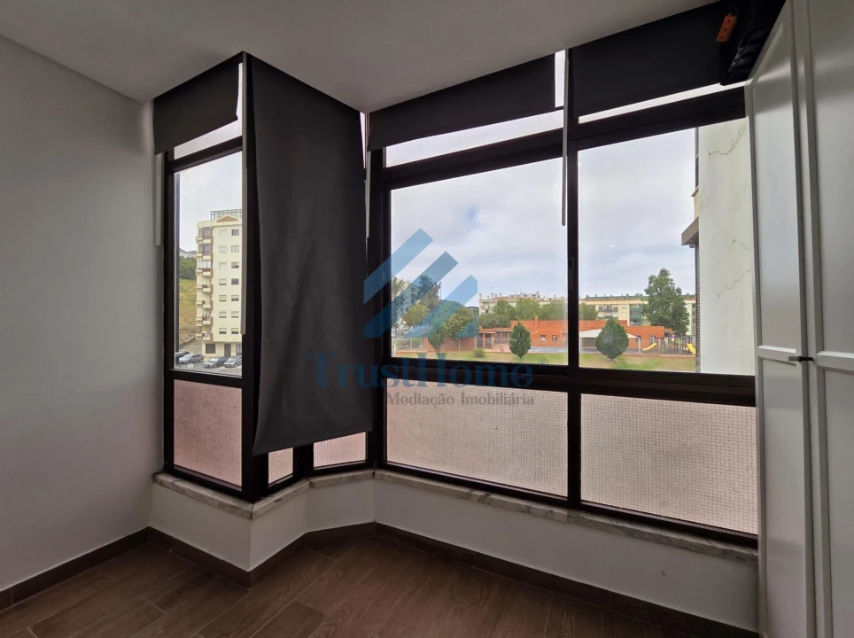 Apartamento T2 para Venda em Cacém e São Marcos Foto 23