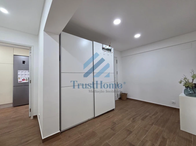Apartamento T2 para Venda em Cacém e São Marcos Foto 16