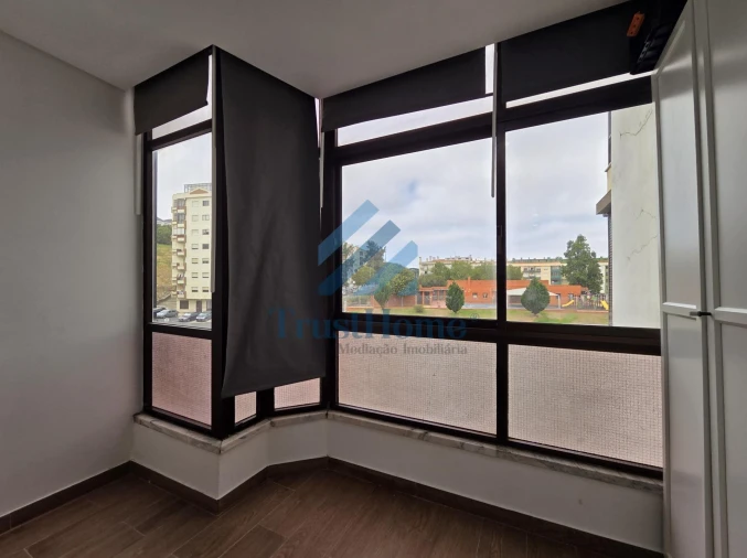 Apartamento T2 para Venda em Cacém e São Marcos Foto 23